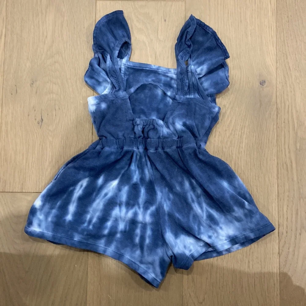 Tucker and Tate Size 3 Romper - Picture 2 of 2